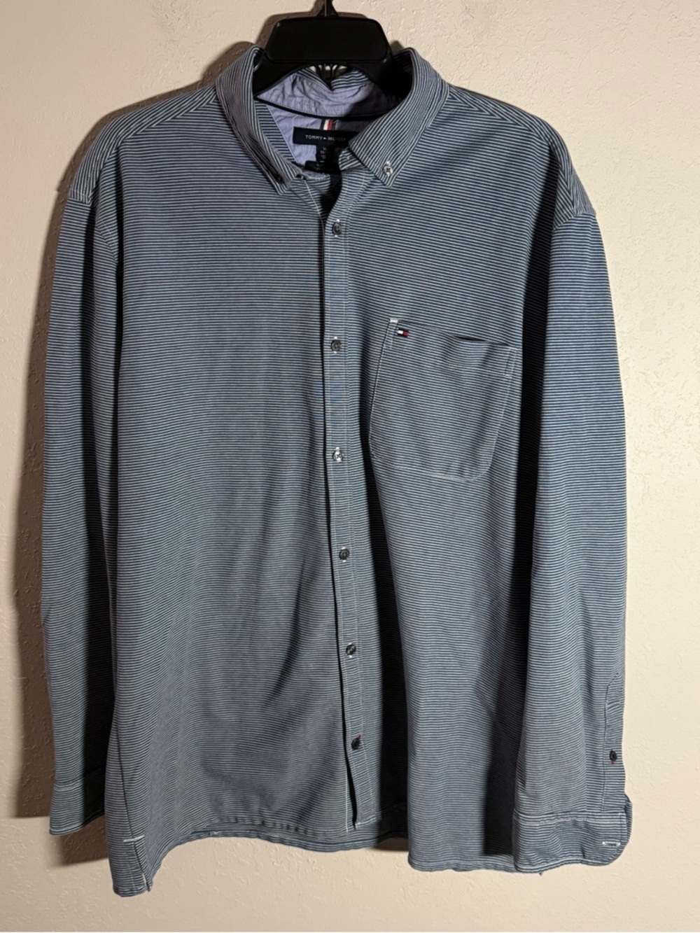 Men’s XL Blue Striped Tommy Hilfiger Slim Fit Preppy Business Casual Button Up